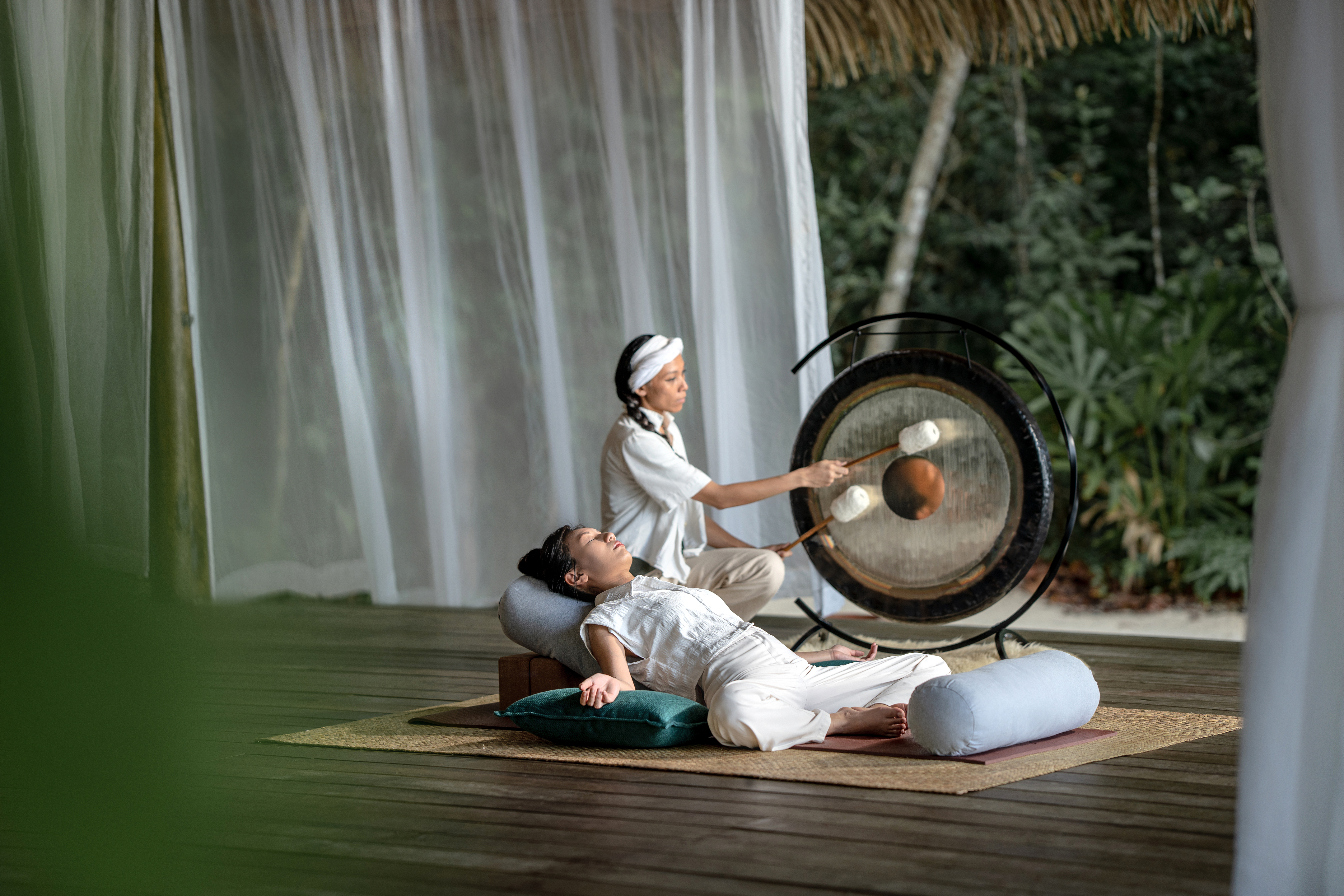 Restorative Yoga with Gong Relaxation